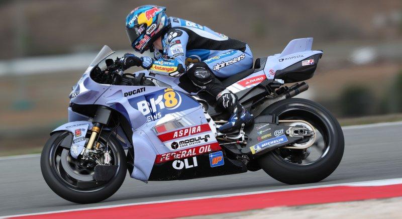 MotoGP: Alex Marquezé a péntek Portimaóban, Bulega debütált