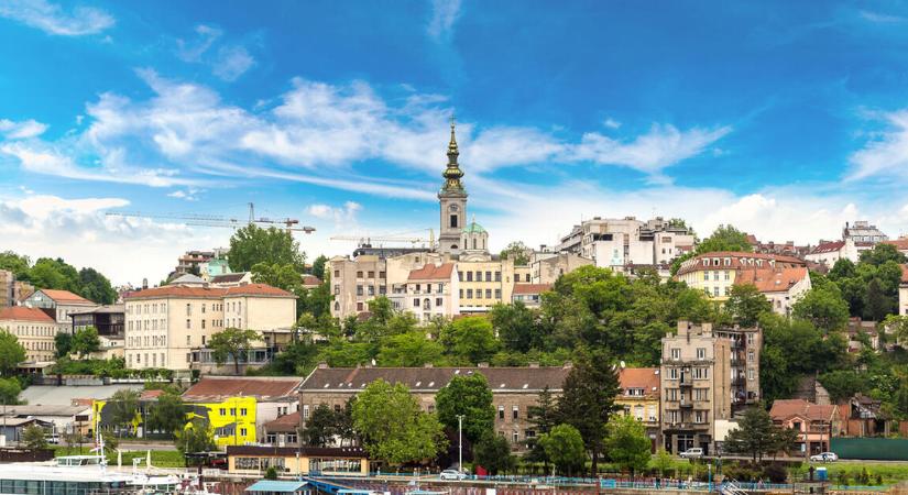 Trump-torony épülhet a NATO által lebombázott épület helyén Belgrádban