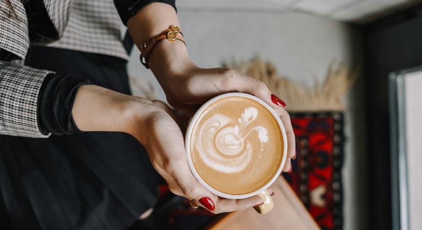 A módszer, amivel tökéletes házi lattét készíthetsz, mint a kávézóban