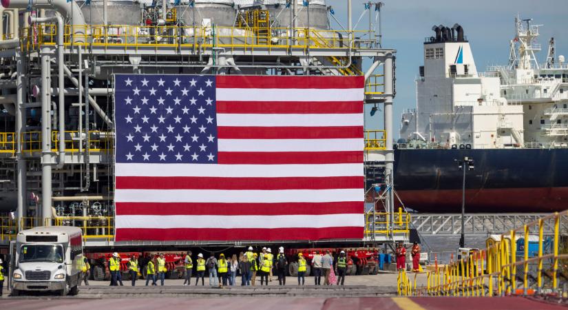 Ha nem is oldja meg az orosz leválást, de fontos lépés lehet az új amerikai LNG megállapodás