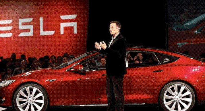 Musk szerint a Tesla saját gigantikus chip gyárat építhet