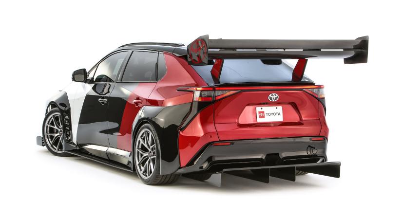 Elektromos versenyautót mutatott be a Toyota