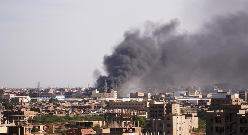 „Nézd ezt a sok munkát. Nézd ezt a népirtást!” – kiáltott egy szudáni harcos, majd hirtelen fordulat következett be