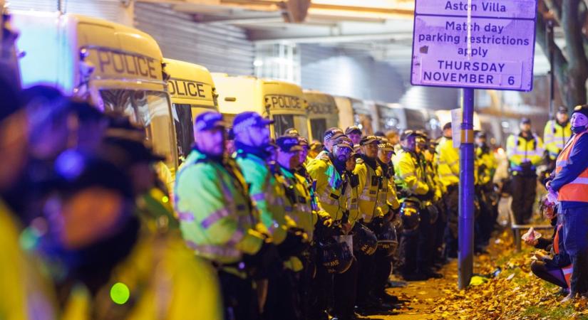 EL: Hiába a 700 rendőr és a lezárt vendégszektor, sorban vitték el az embereket az izraeli csapat meccséről - videók