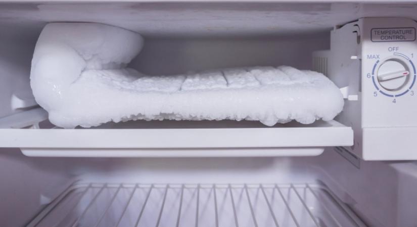 Nem fog többé jegesedni a fagyasztó, ha ezt a dolgot a mélyhűtőbe teszed