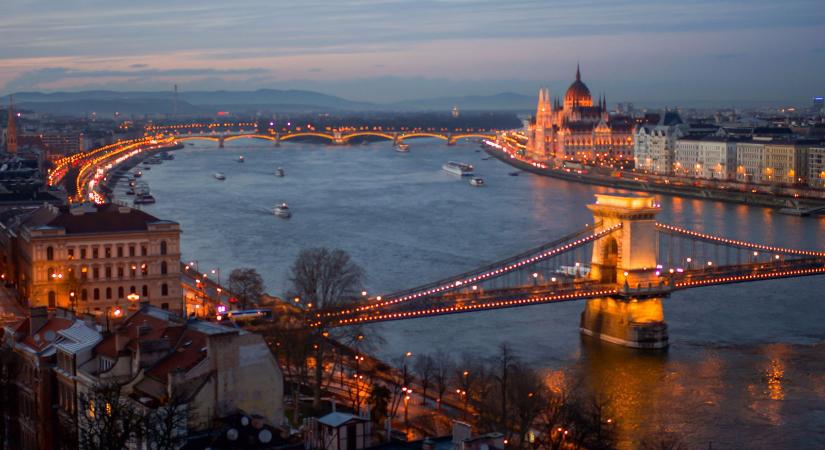 Óriási ősi dolog merült a Duna mélyére 1000 éve, Magyarországról beszél a világ