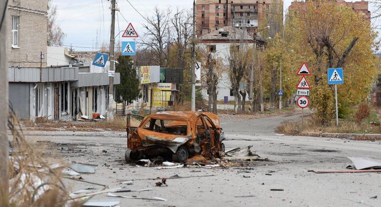 Robbanások és lángoló az autók az ukrán fővárosban – kegyetlen orosz dróntámadás érte Kijevet - Oroszország háborúja Ukrajnában – az Index szombati hírösszefoglalója