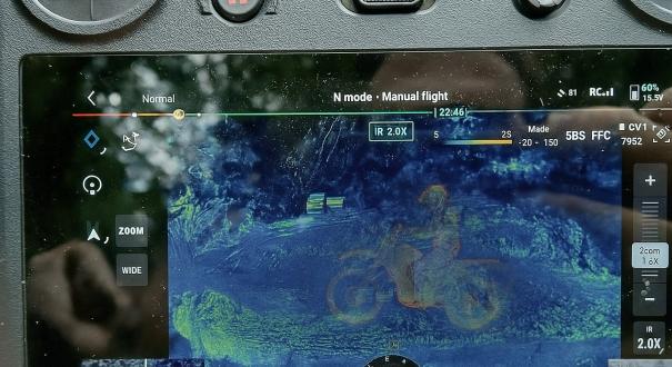 Hőkamerás drónnal buktatják le a fatolvajokat és a motorosokat