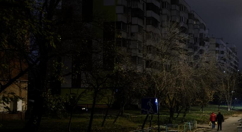 Drónokkal és rakétákkal támadtak az oroszok ukrán polgári és energia-ellátási célpontokra