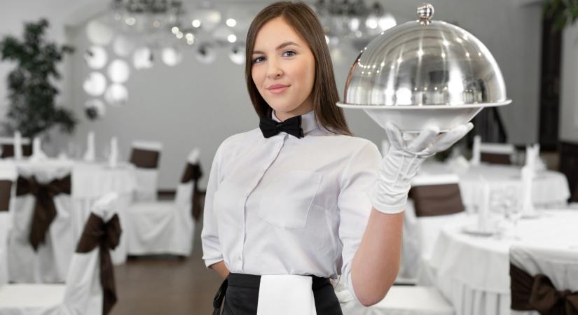 A pincérek szerint roppant bunkó, ha ezt teszi egy vendég az étteremben