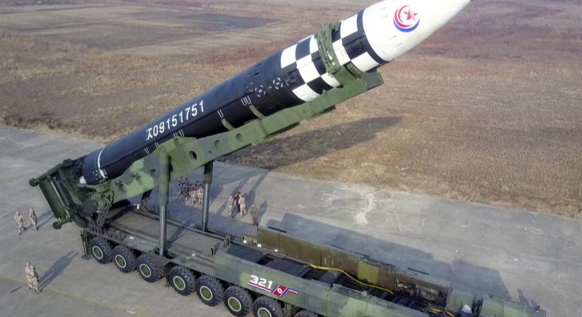 Észak-Korea újabb ballisztikus rakétát indított