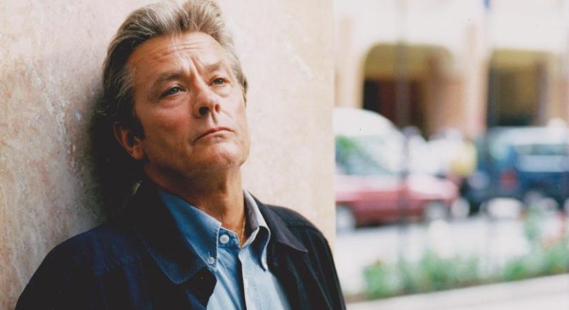 Caesarként búcsúzott a mozinézőktől a francia film császára