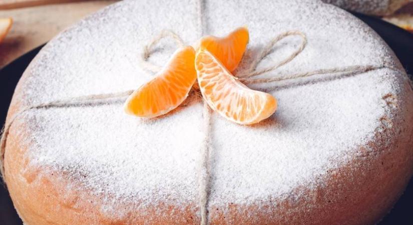Citrusos kevert tésztás süti: joghurttól lesz lágy a tésztája