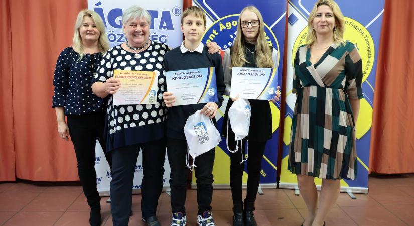 Ágota Közösség: száznál több diákját jutalmazták a gyermekvédelmisek – galériával