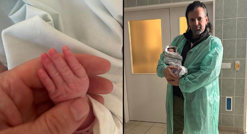 Örömhír a fanoknak: megszületett a Tankcsapda dobosának kislánya!