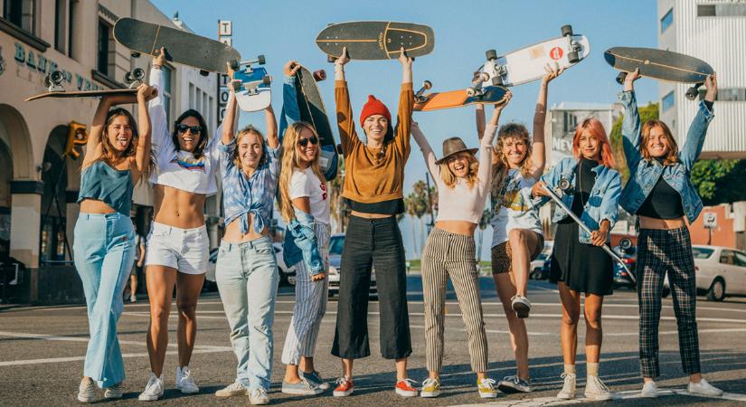 Márka, mozgalom, mánia… GRLSWIRL!