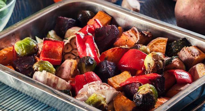 Őszi zöldségek a tepsiben: a legfinomabb, rostban gazdag köret