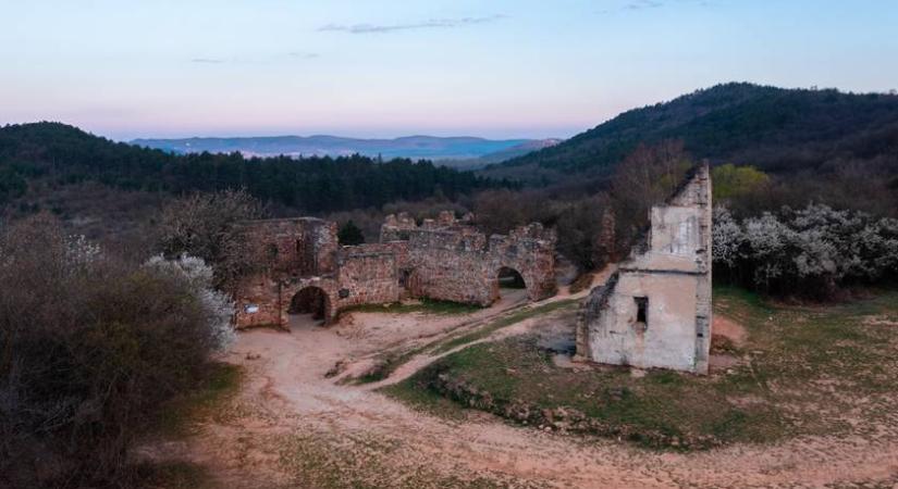 Tudod, hol van az egri vár másolata? Teszteld, mennyire vagy képben a magyar filmes helyszínekből
