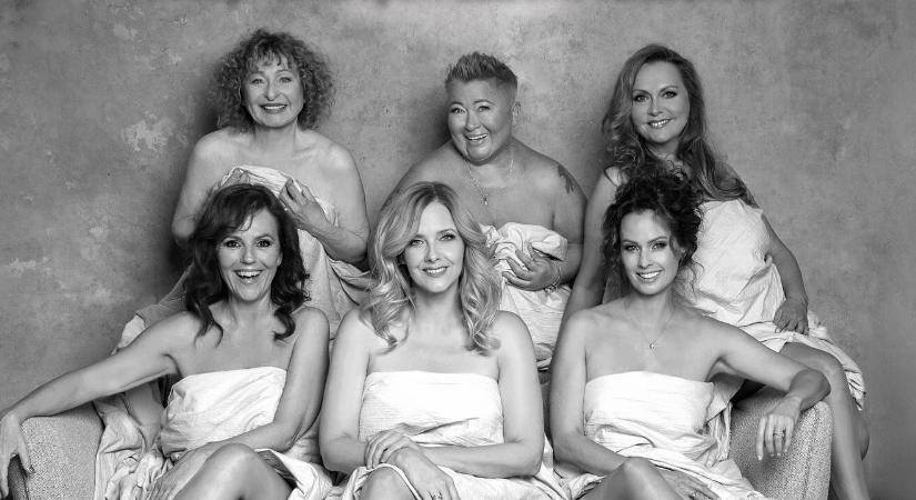 Művészi képek a női összetartásról – Így készült naptár a Játékszín új előadásához