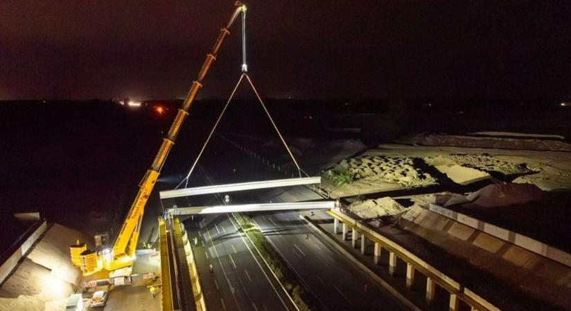 M44-es csomópont: elkészült az 5-ös főút új hídja