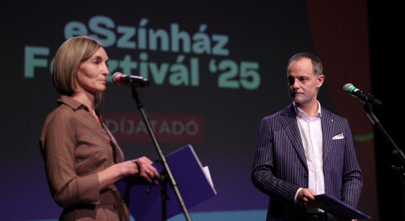 Átadták a Jurányiban az eSzínház Fesztivál ’25 díjait