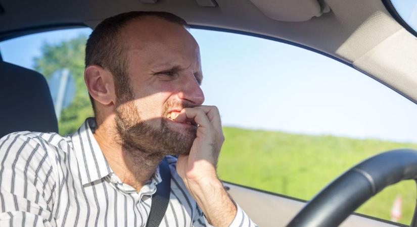 Sok sofőr elbukna ezen a kérdésen – te vajon tudod a helyes választ?