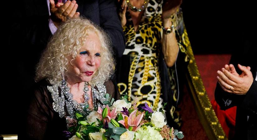 88 éves korában elhunyt Kálmán Yvonne