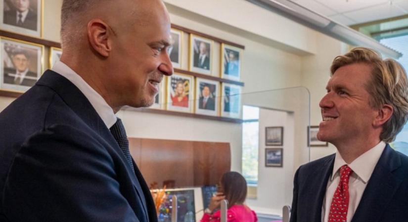 Komoly fegyverbizniszt köthetünk Washingtonnal