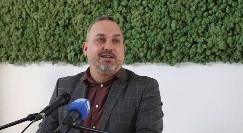 Szopkó Tibor –„A pizzás, aki politikusnak menekült”