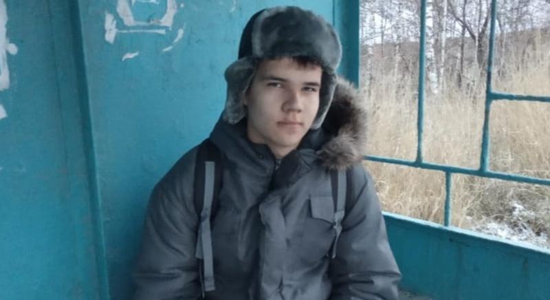 Kiugrott egy vonatból, hogy elmeneküljön Oroszországból a katonaság elől – most attól tart, hogy hazaküldik