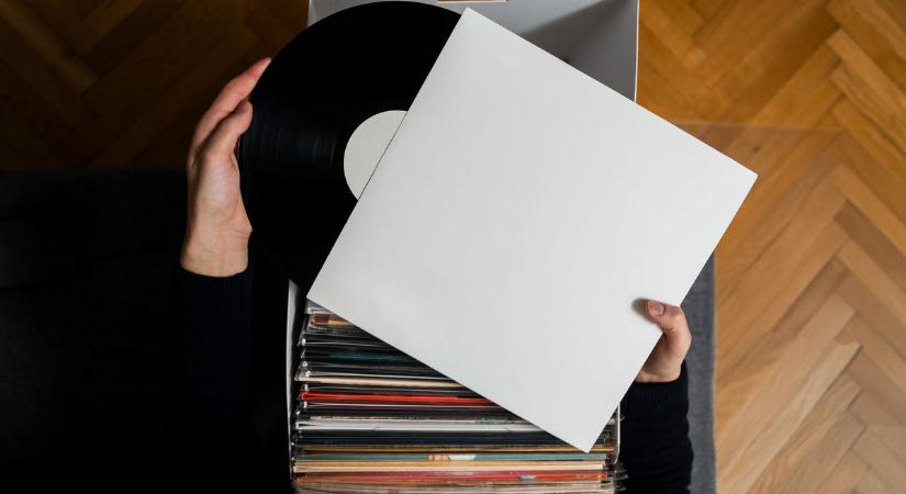 Egy közel ötvenéves bakelitlemezre bukkantunk Szegeden – kiderült, melyik helyi zenekaré volt