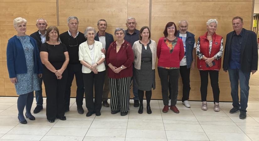 A mérnöktanár szakon 45 éve végzetteket köszöntötték a Széchenyi István Egyetemen