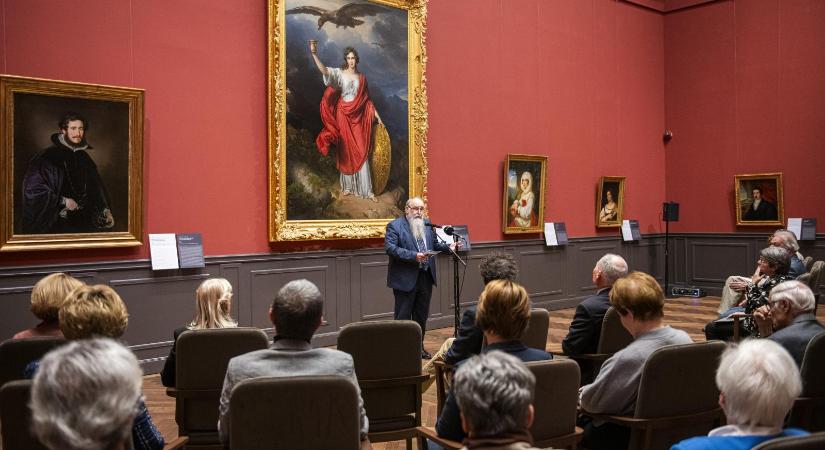 Évszázadok művelődéstörténeti kincsei az Akadémián