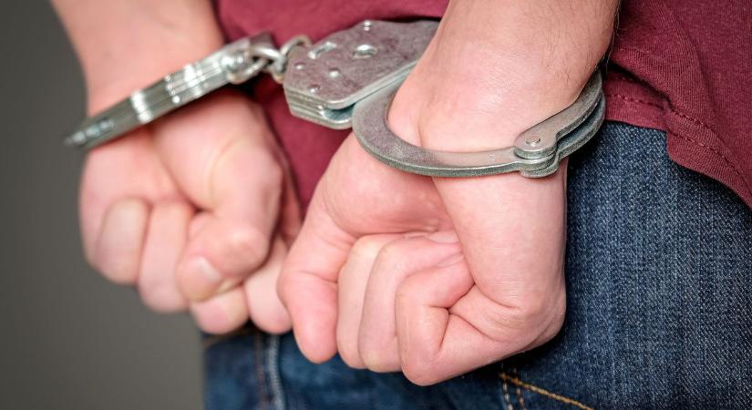 Kábítószerdílereket fogtak el Zalában – rendőrségi videóval!