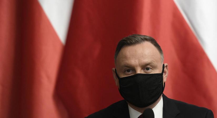 A lengyel elnök erősebb EU-s szankciókat akar Oroszország ellen