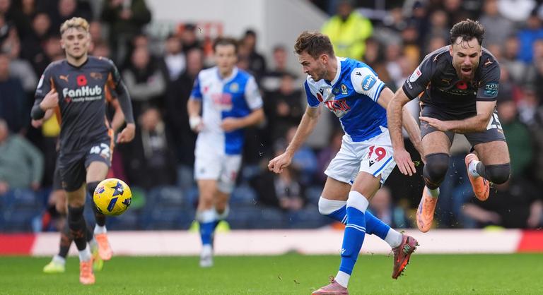 Tóth Balázs helyettesét megátkozták, magyar kapusa nélkül megszakadt a Rovers nagy sorozata