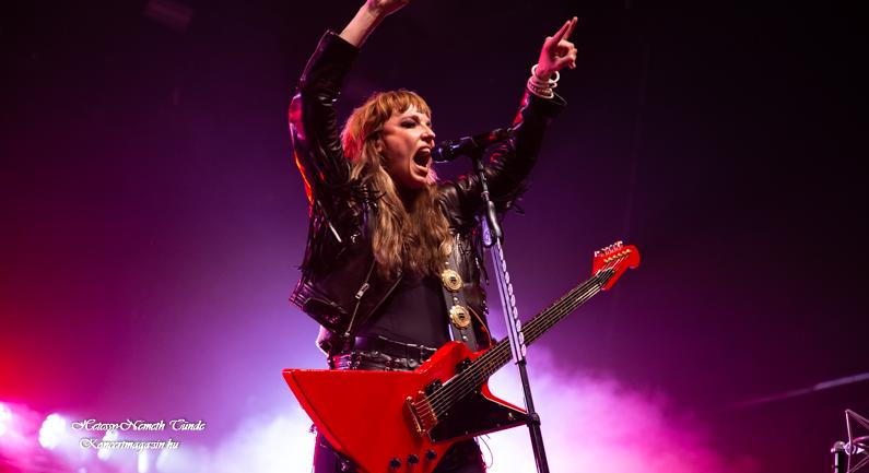 Halestorm koncertfotók 2025.11.06. Budapest Barba Negra