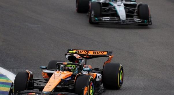 Norrisé a sprint, Piastri összetörte