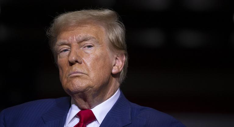 „Trump egy veszélyes pszichopata” – Hadházy Ákos beszólt az amerikai elnöknek, Magyar Péternek és Orbán Viktornak is