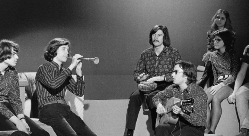 Kollégiumi szobában kezdték, aztán a táncházmozgalom pionírjai lettek Sebőék