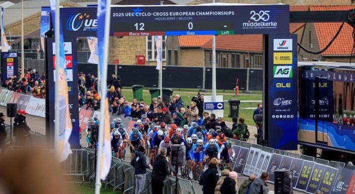 Új nevek, régi dominancia: izgalmas futamokat hozott a cyclo-cross Eb első napja