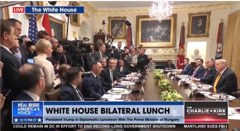 Orbán kedvenc sajtósa a BBC-t is kiosztotta, de nagyon