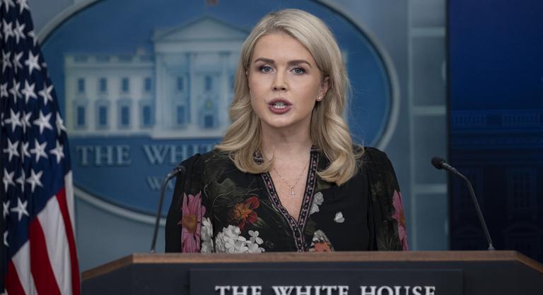 „100 százalékban álhírek” – Trump sajtótitkára keményen nekiment a BBC-nek