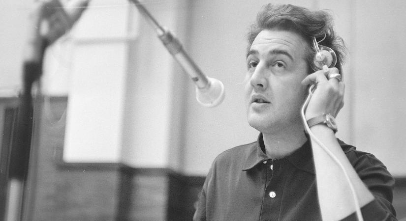 „Azt mondta, ha sci-fi helyett a hazai valóságról írna, nem jelenhetne meg”