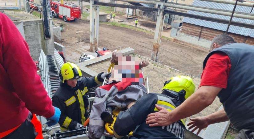 Robbanásos üzemi baleset történt az ajkai erőműben, többen megsérültek ( galéria)