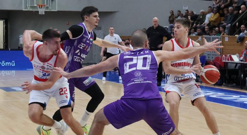 Az ex-kapitány csapata ellen állt fel a padlót fogott ASE (galéria)