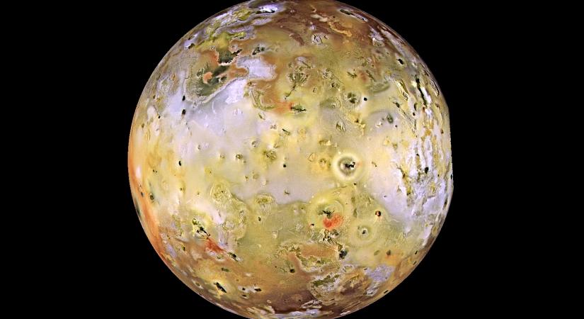 A Jupiter vulkanikus holdja több százszor forróbb lehet, mint eddig gondoltuk