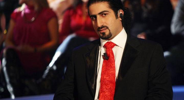 Így él Oszáma Bin Láden fia – tájképfestő lett belőle, mégis kiutasították Franciaországból