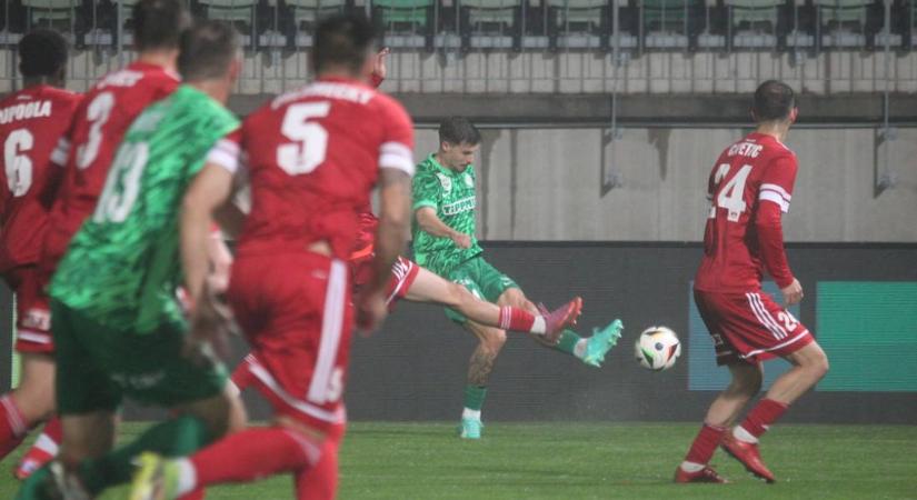 Gólgazdag mérkőzésen győzött a Paksi FC