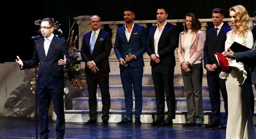 Büszkék lehetünk rájuk: ők a 2025-ös vármegyei PRIMA Díjasok